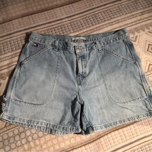 Tommy Hilfiger Light Wash Denim Women's Shorts